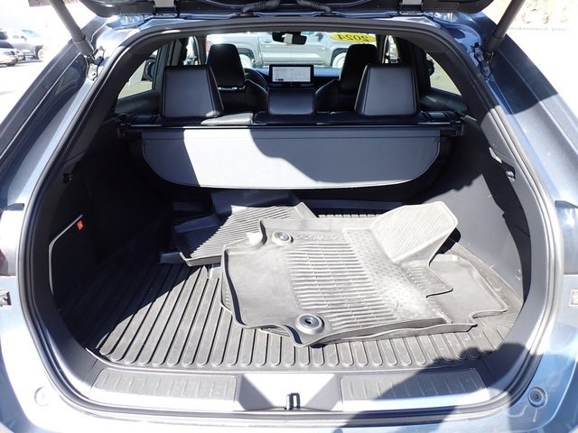 Certified 2024 Toyota Venza XLE image 7