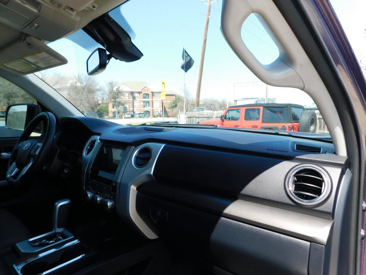 Used 2019 Toyota Tundra SR5 image 25