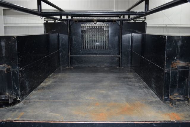 Used 2022 Ford F550 4x4 Crew Cab Super Duty w/ XLT Value Package image 15