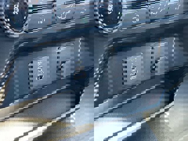 Used 2025 Ford F150 XL image 18