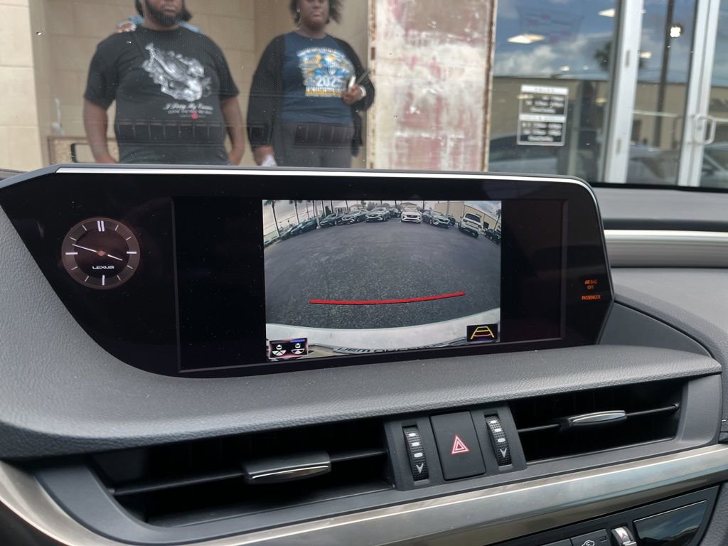 Used 2021 Lexus ES 350 F Sport w/ Special Edition image 4