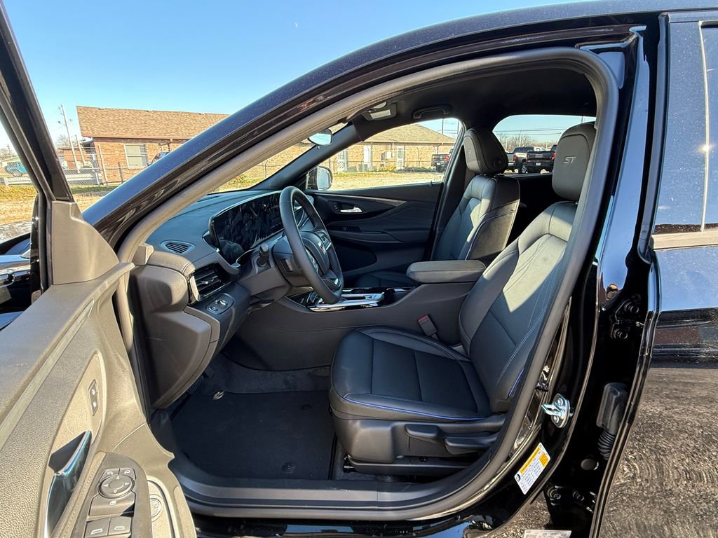 New 2026 Buick Envista Sport Touring w/ Convenience II Package image 16