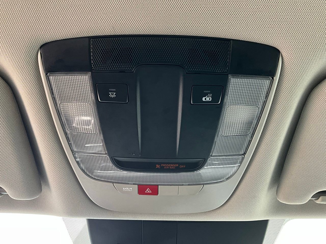 Used 2025 Kia K5 LXS FWD image 16