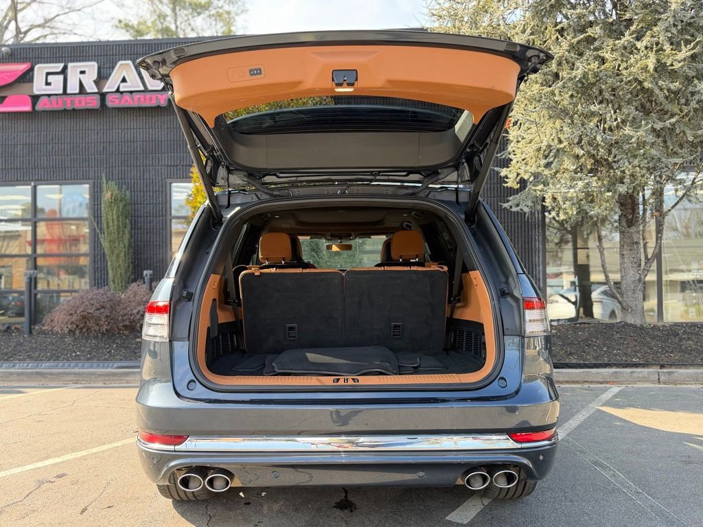 Used 2023 Lincoln Aviator Black Label image 17