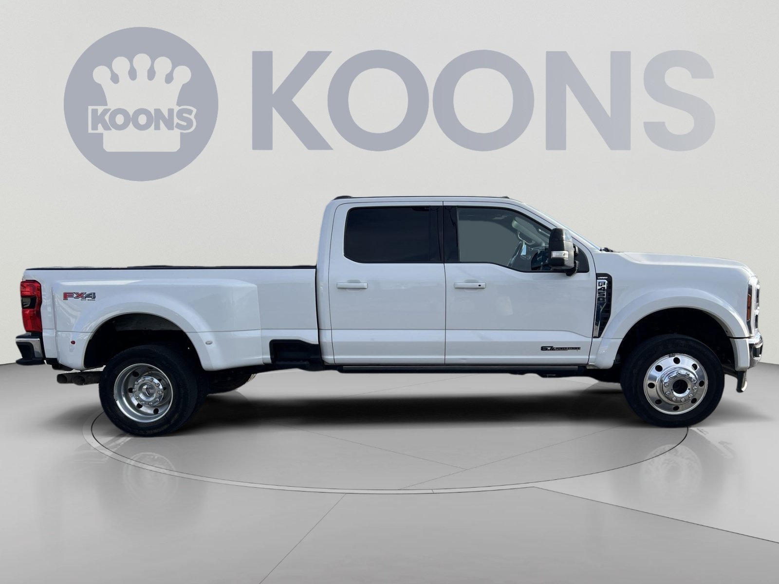 Used 2024 Ford F450 Lariat w/ Lariat Ultimate Package AWD/4WD image 17
