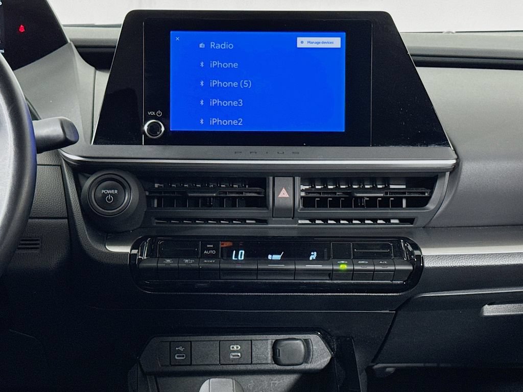 Used 2023 Toyota Prius LE FWD image 12
