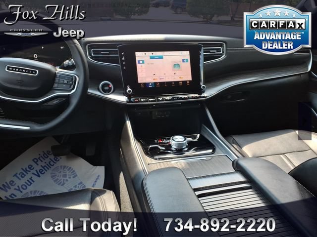 Certified 2024 Jeep Wagoneer Series II w/ Flexible Seating Group AWD/4WD image 14