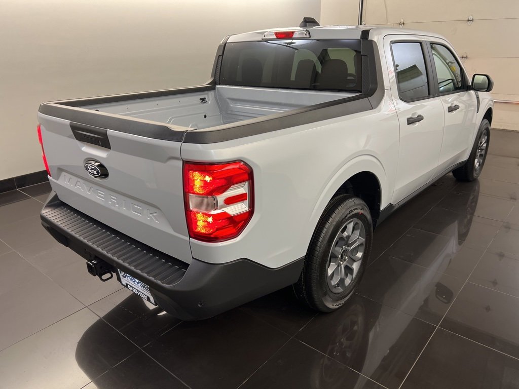 New 2025 Ford Maverick XLT w/ Equipment Group 301A image 6