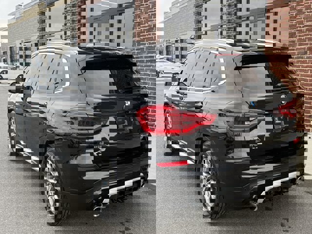 Used 2019 BMW X3 xDrive30i w/ Premium Package image 4