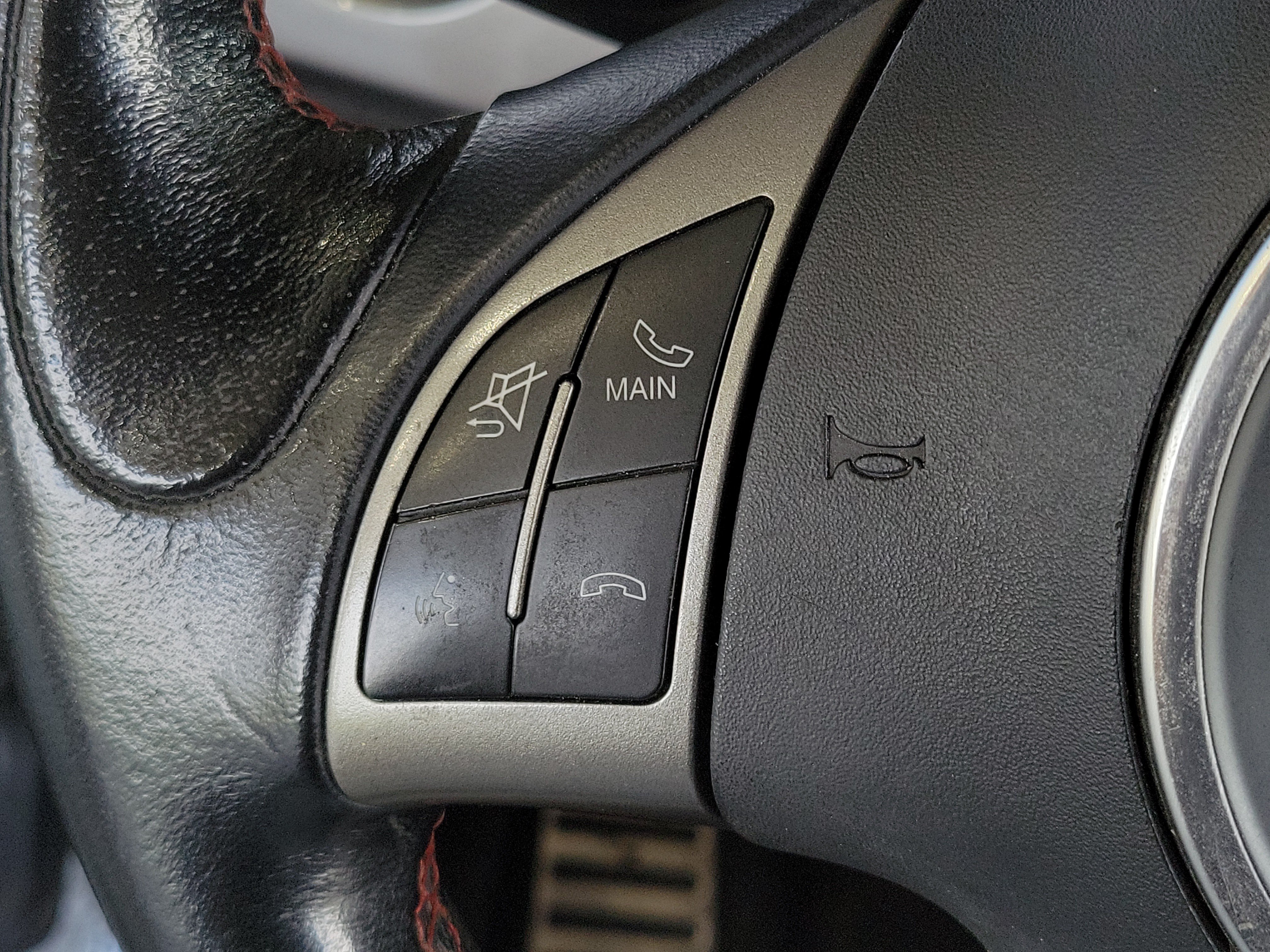 Used 2013 FIAT 500 Abarth w/ Beats Audio Pkg FWD image 23