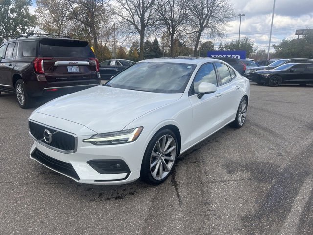 Used 2021 Volvo S60 T6 Momentum w/ Protection Package Premier