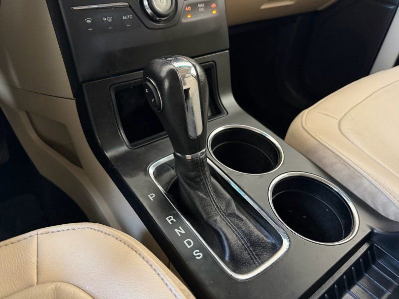 Used 2018 Ford Flex SEL w/ Equipment Group 202A FWD image 24