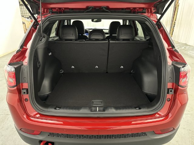 New 2026 Jeep Compass Trailhawk AWD/4WD image 22