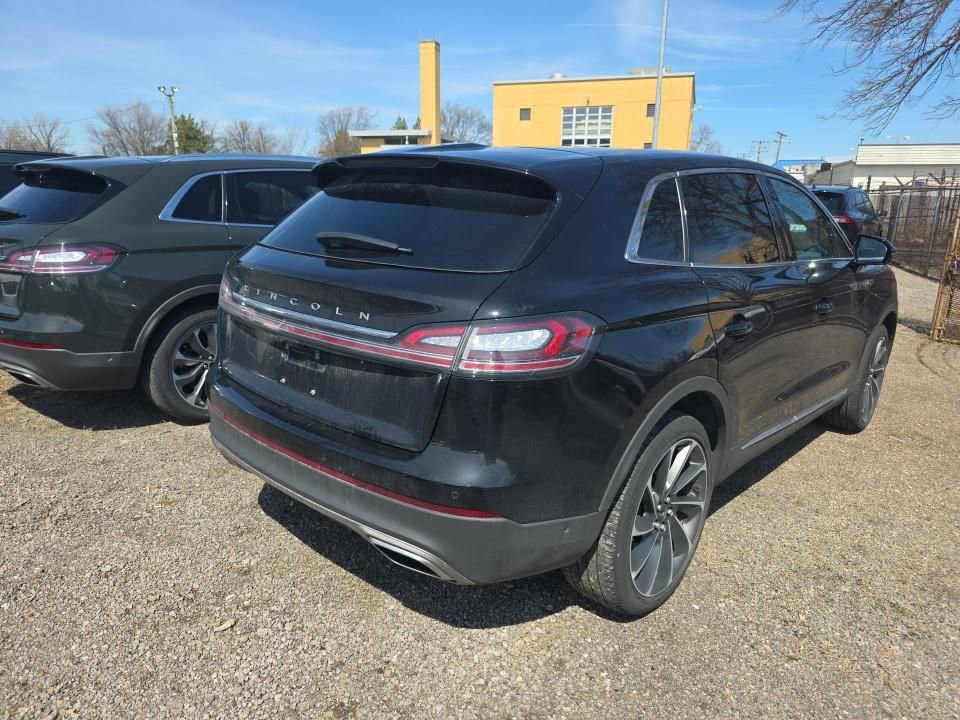 Used 2023 Lincoln Nautilus Reserve w/ Equipment Group 202A AWD/4WD image 6