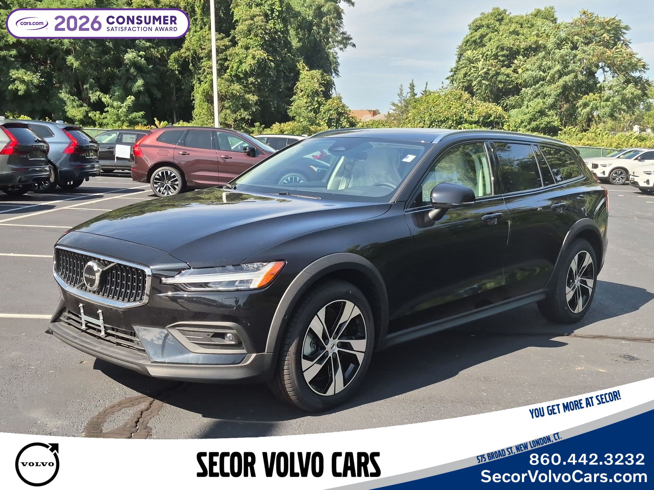 New 2026 Volvo V60 B5 Cross Country Plus w/ Climate Package AWD/4WD image 1