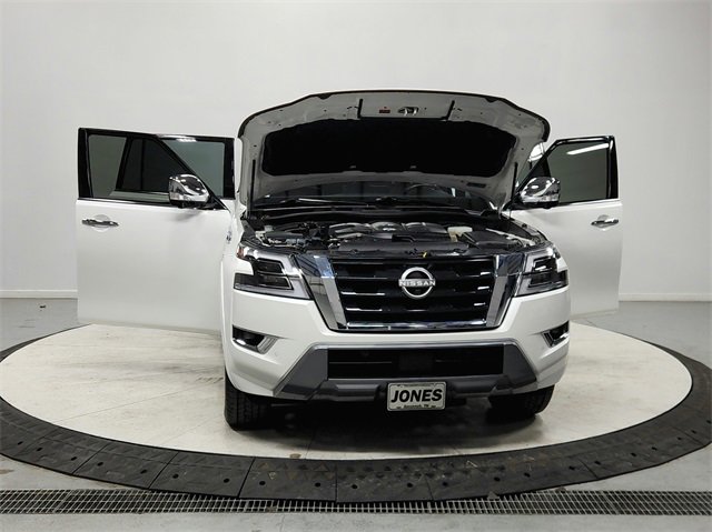 Used 2022 Nissan Armada Platinum w/ Captain's Chairs Package image 10