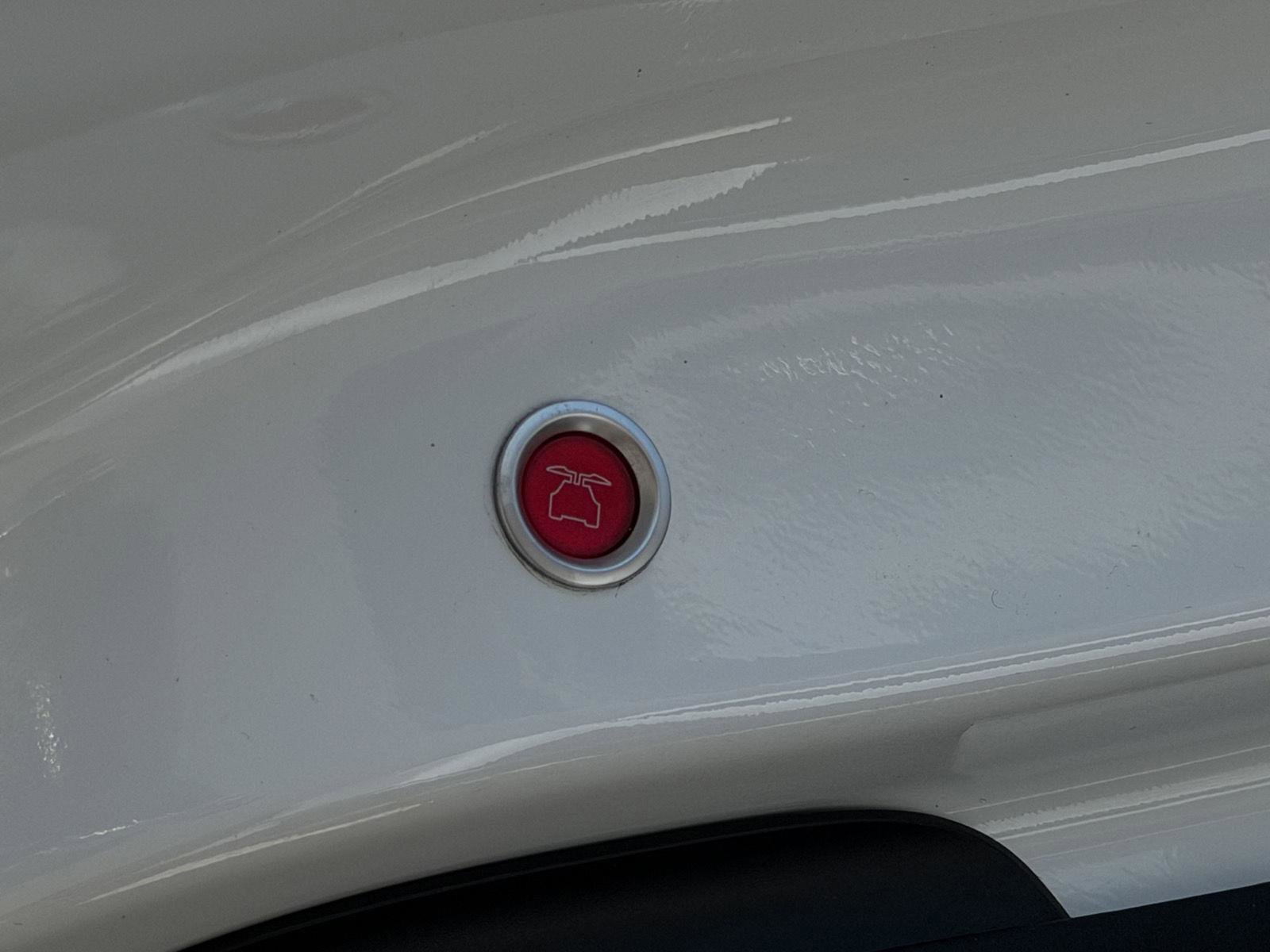 Used 2022 Tesla Model X Plaid image 44