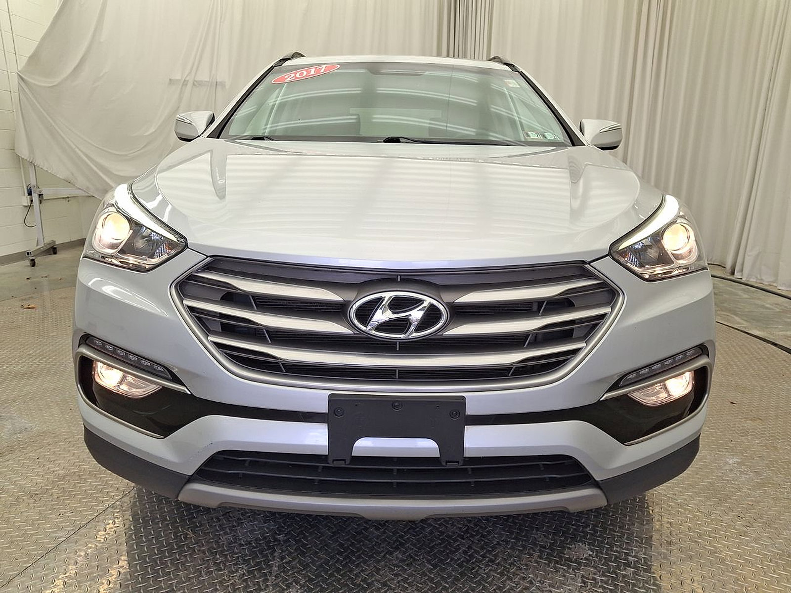 Used 2017 Hyundai Santa Fe Sport image 29