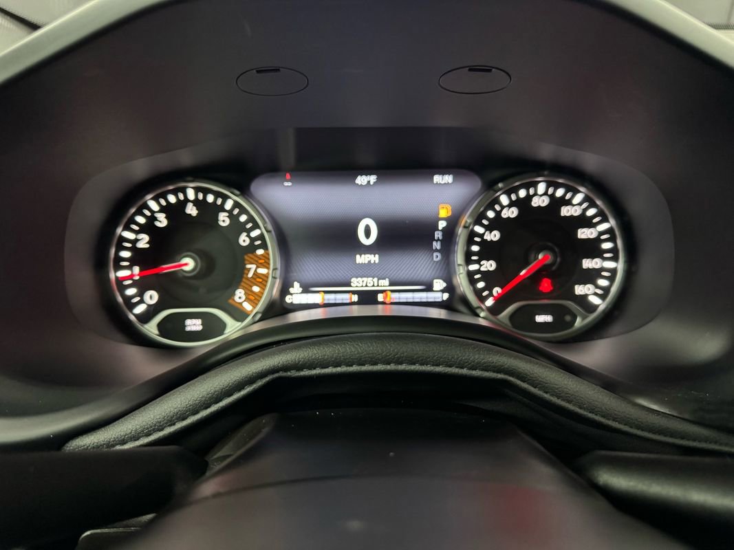 Used 2022 Jeep Renegade Latitude w/ Convenience Group AWD/4WD image 24