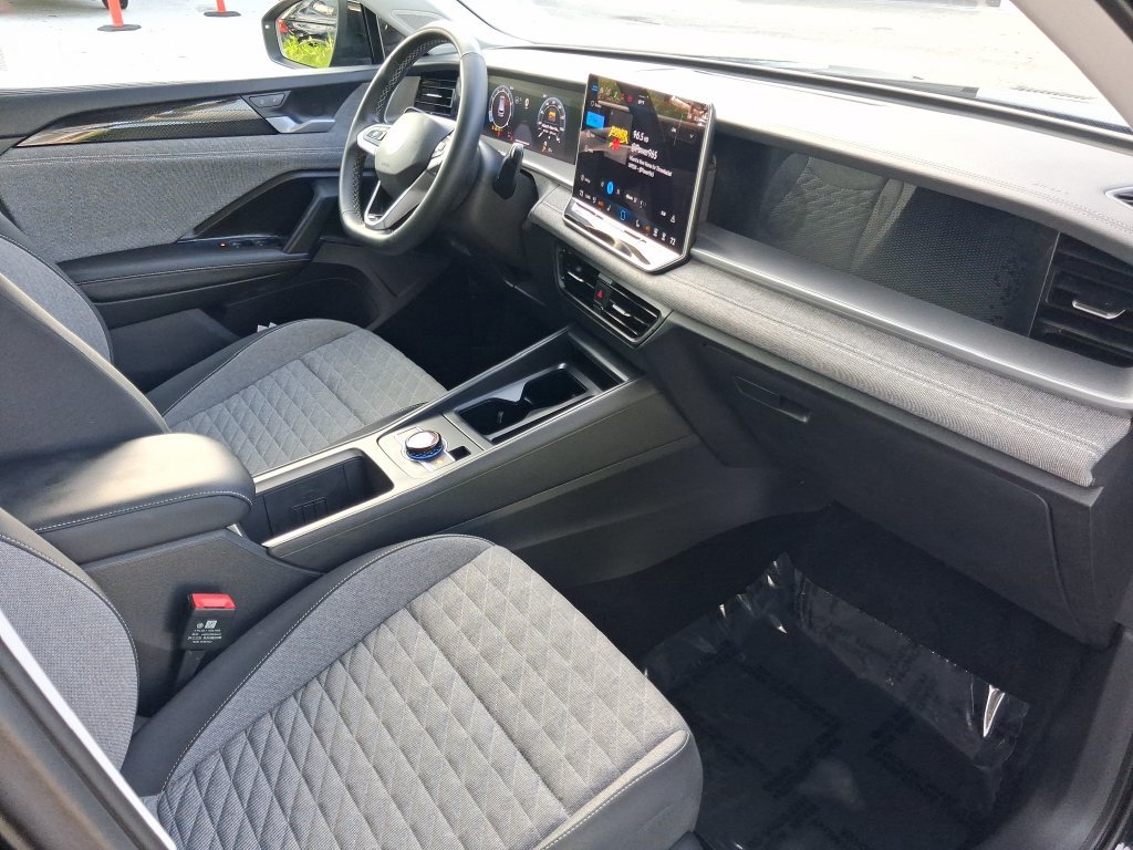 Certified 2026 Volkswagen Tiguan S FWD image 28