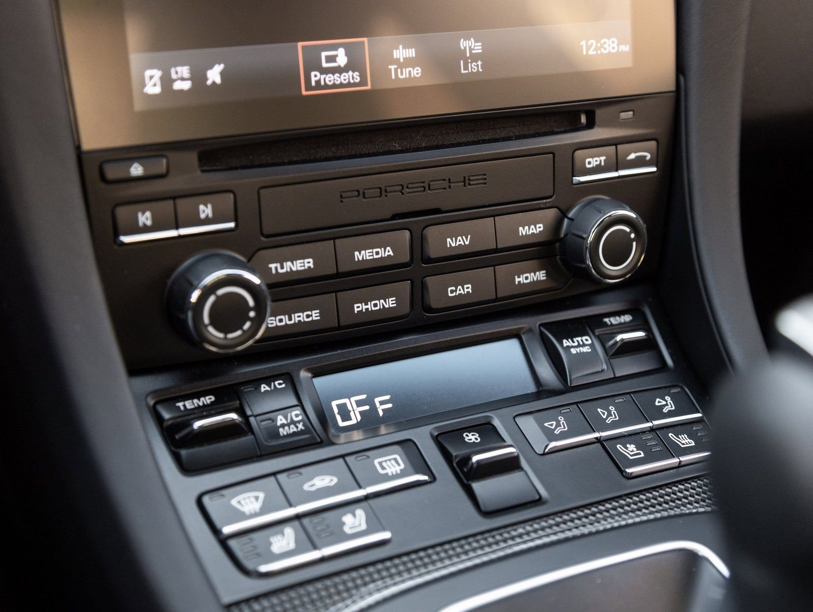 Certified 2019 Porsche 911 Turbo image 26