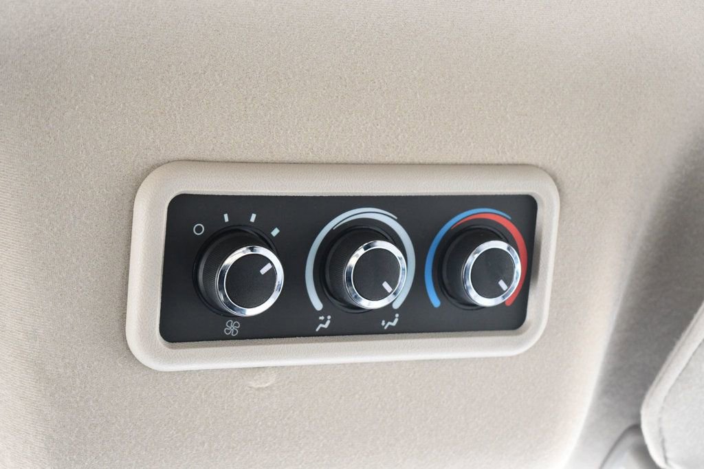 Used 2022 Chevrolet Express 3500 LS image 43