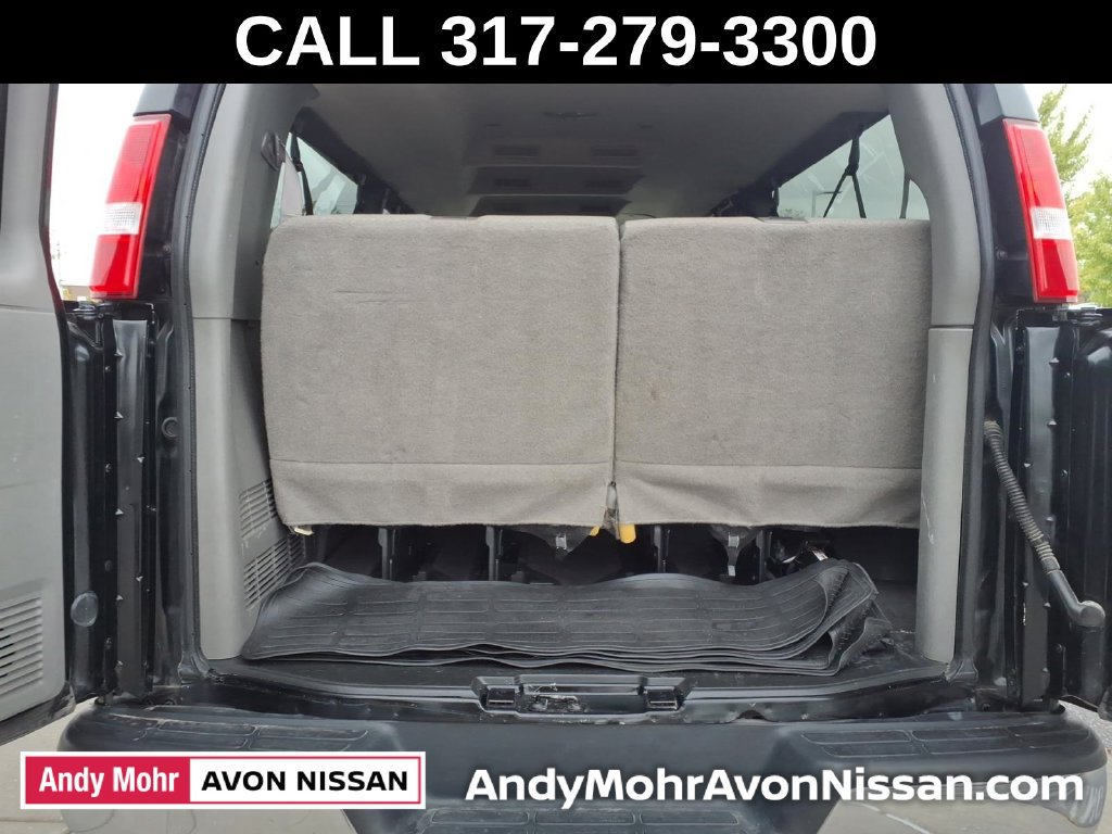 Used 2025 Chevrolet Express 3500 LT w/ LT Preferred Equipment Group RWD image 10