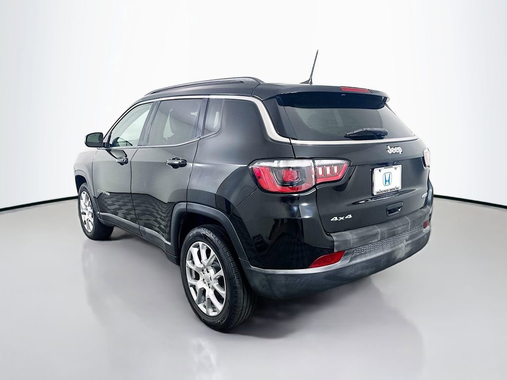 Used 2022 Jeep Compass Latitude AWD/4WD image 7