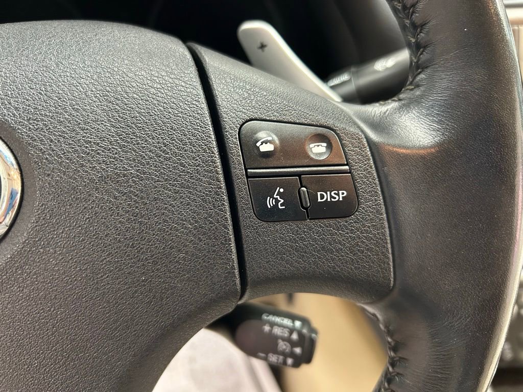Used 2010 Lexus IS 250C RWD image 11