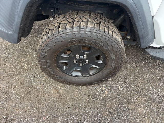 Used 2020 Jeep Gladiator Sport w/ Quick Order Package 24S image 19