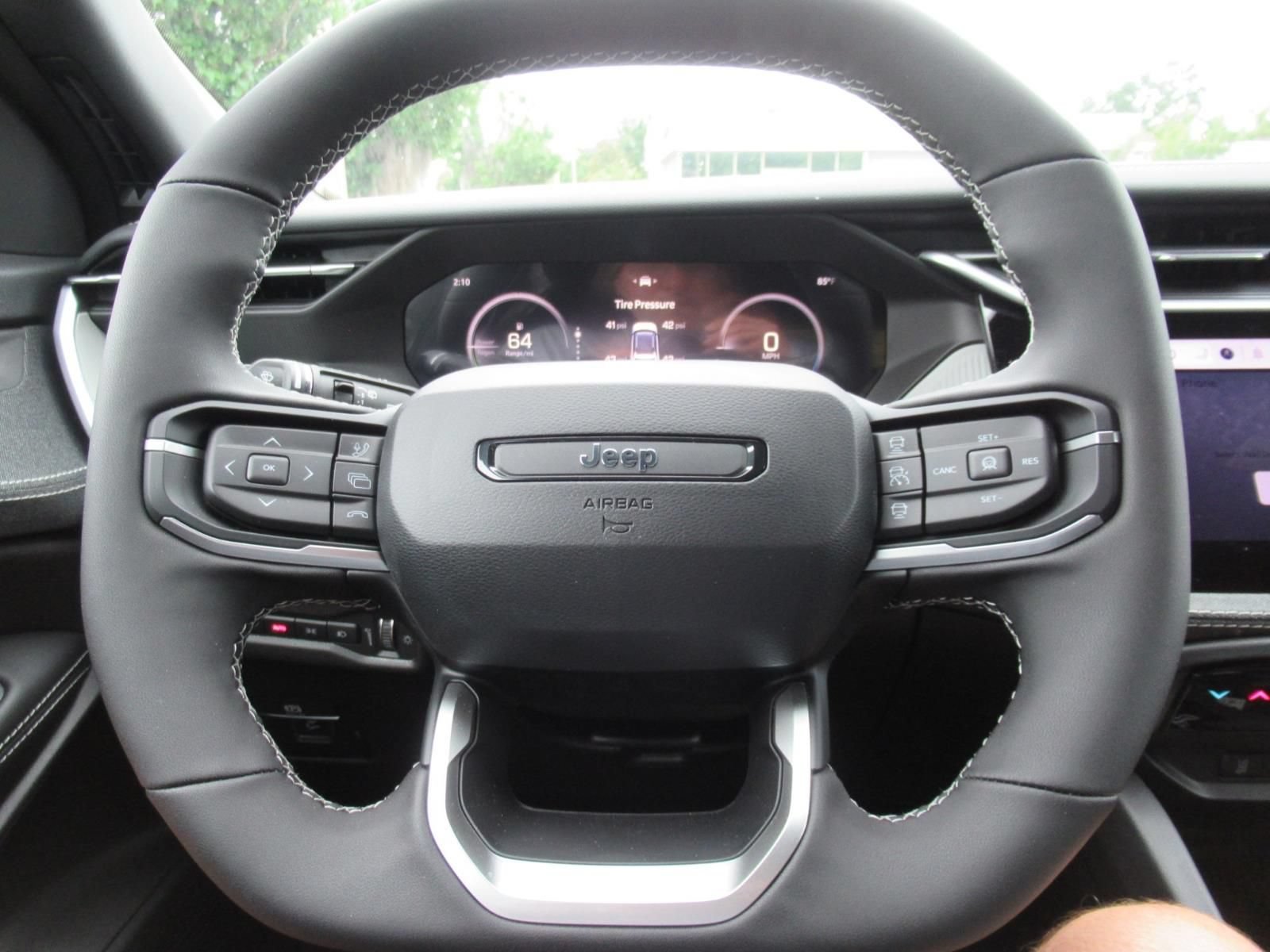New 2026 Jeep Cherokee Laredo AWD/4WD image 22