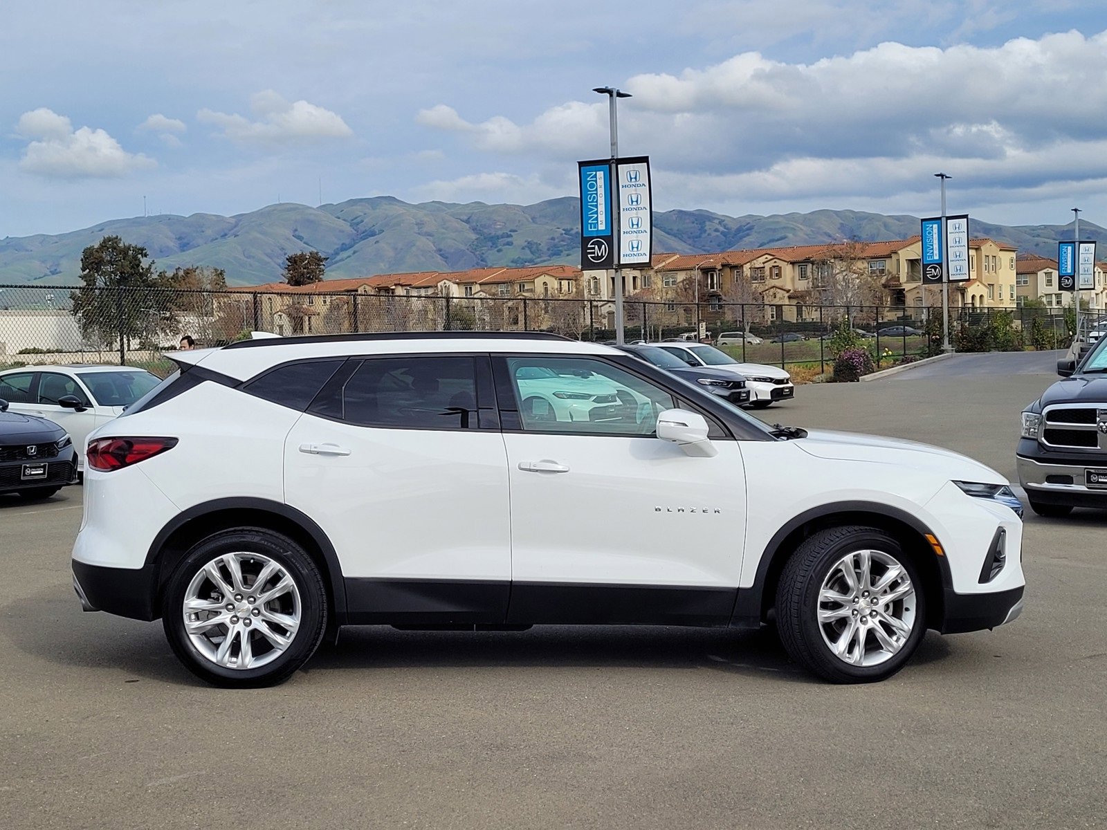 Used 2019 Chevrolet Blazer LT w/ Sun and Wheels Package image 4