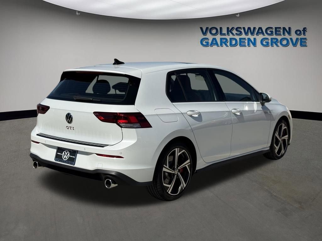New 2026 Volkswagen GTI SE FWD image 7