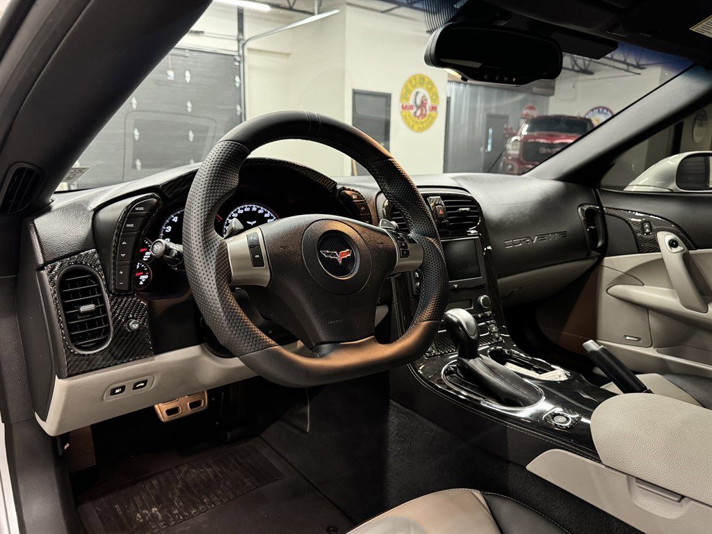 Used 2011 Chevrolet Corvette Grand Sport w/ Preferred Equipment Group image 24