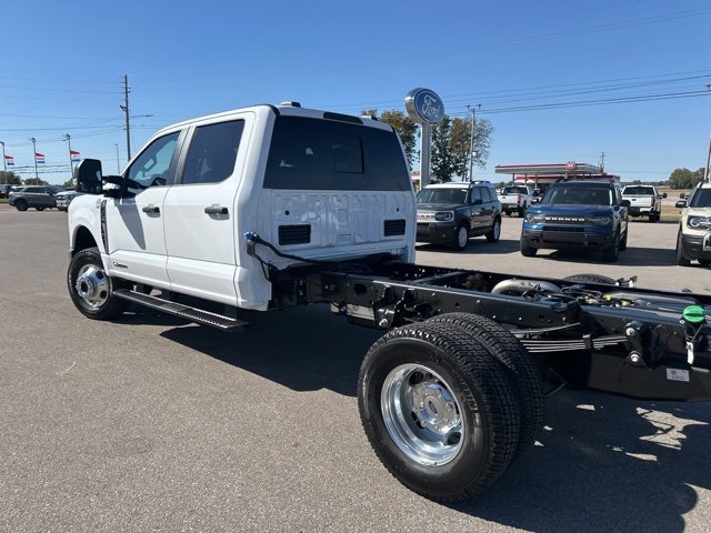 New 2026 Ford F350 XL w/ XL Chrome Package image 23