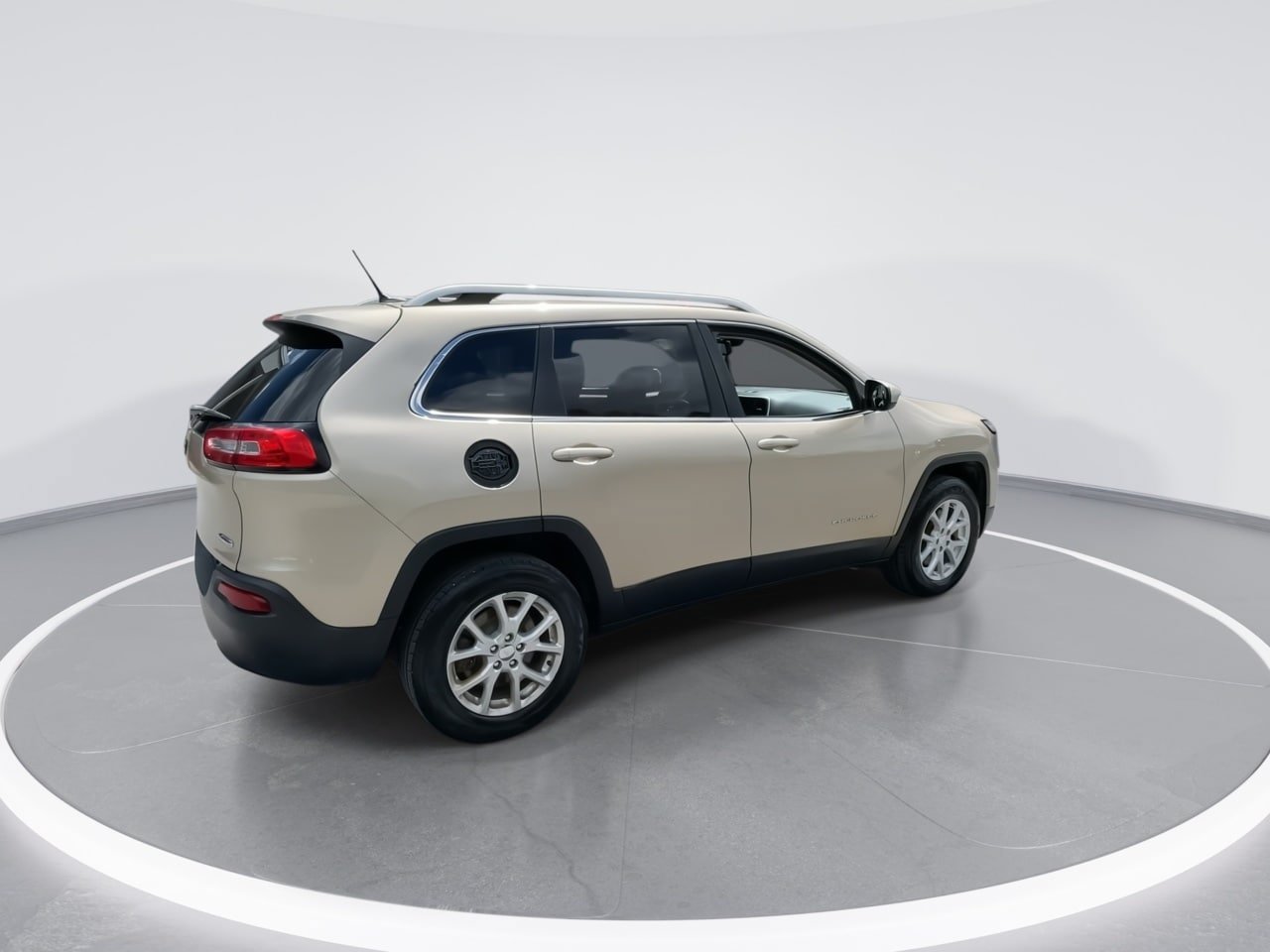 Used 2014 Jeep Cherokee Latitude AWD/4WD image 20