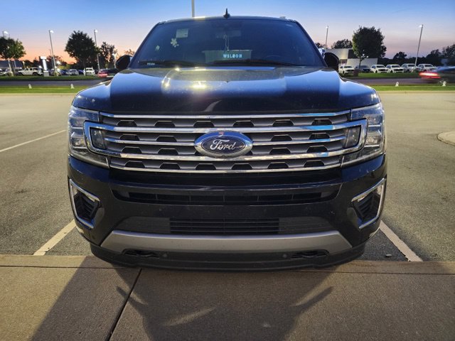 Used 2020 Ford Expedition Limited w/ Special Edition Package AWD/4WD image 2