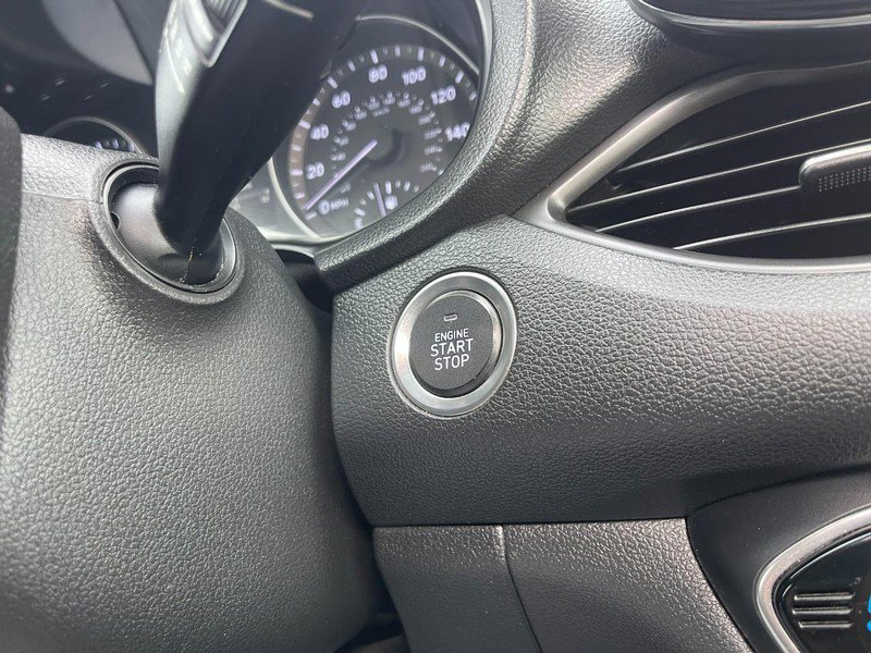 Used 2020 Hyundai Elantra GT w/ Style Package 02 image 27