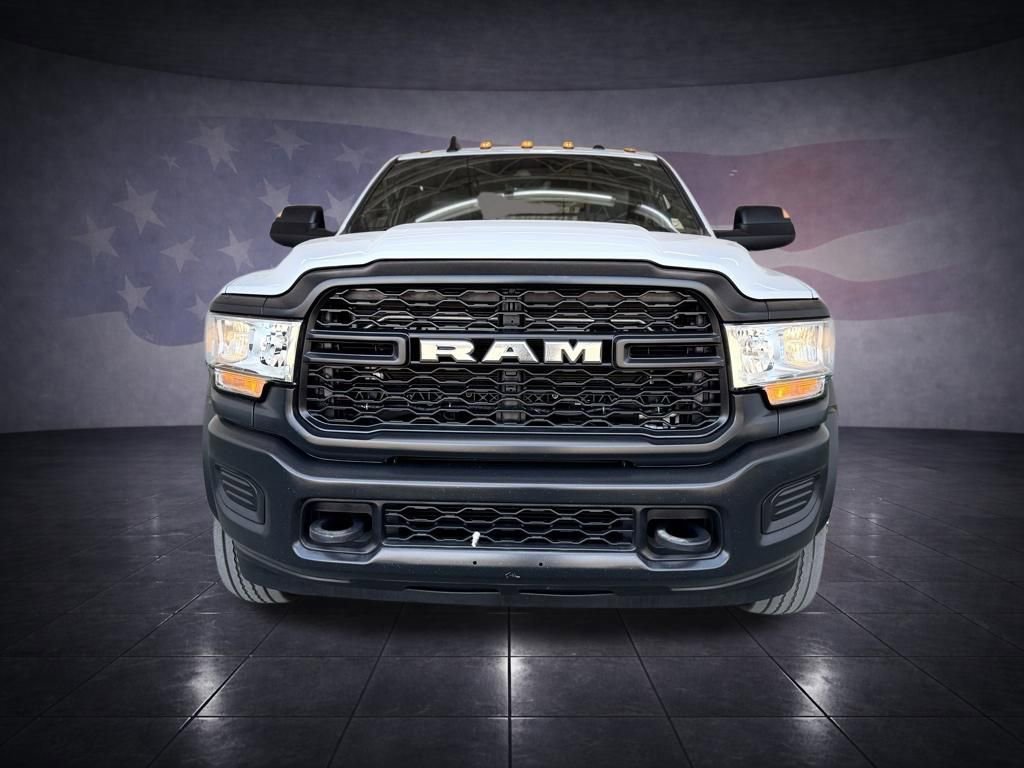 Used 2022 RAM 5500 Tradesman w/ Safety Group image 10