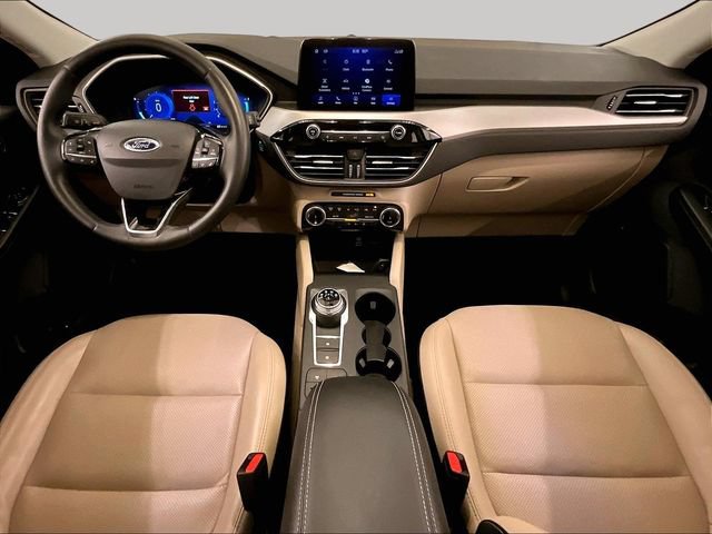 Used 2022 Ford Escape SEL w/ Technology Package AWD/4WD image 14