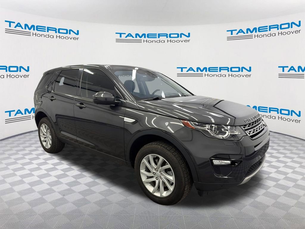 Used 2017 Land Rover Discovery Sport HSE AWD/4WD image 7