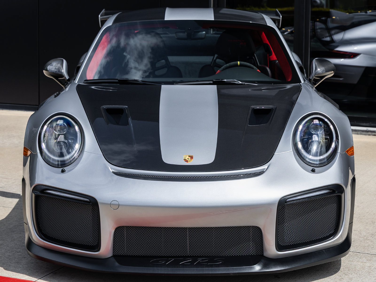 Certified 2018 Porsche 911 GT2 RS RWD image 8