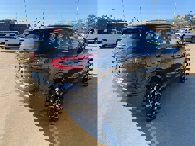 Used 2022 Nissan Rogue Sport SL image 5