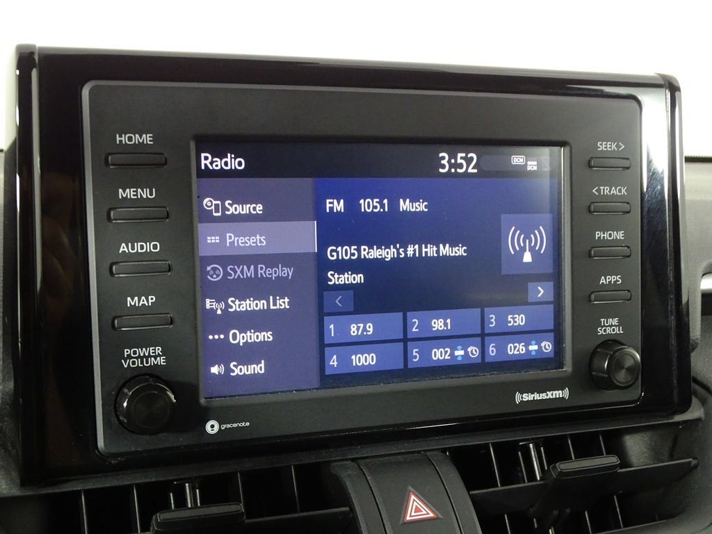 Used 2021 Toyota RAV4 LE FWD image 30