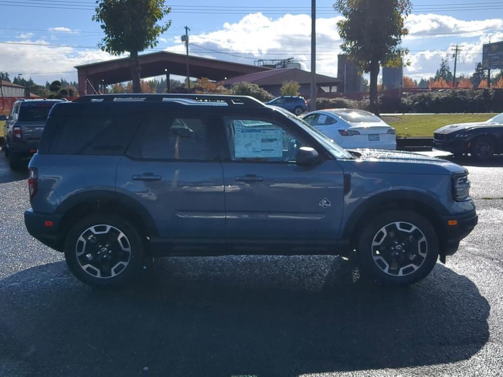 Used 2024 Ford Bronco Sport Outer Banks w/ Tech Package AWD/4WD image 6