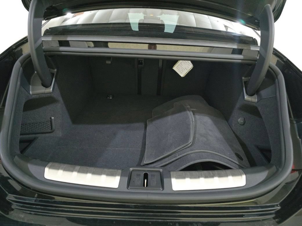 Used 2023 Audi e-tron GT Prestige w/ Prestige Package AWD/4WD image 3