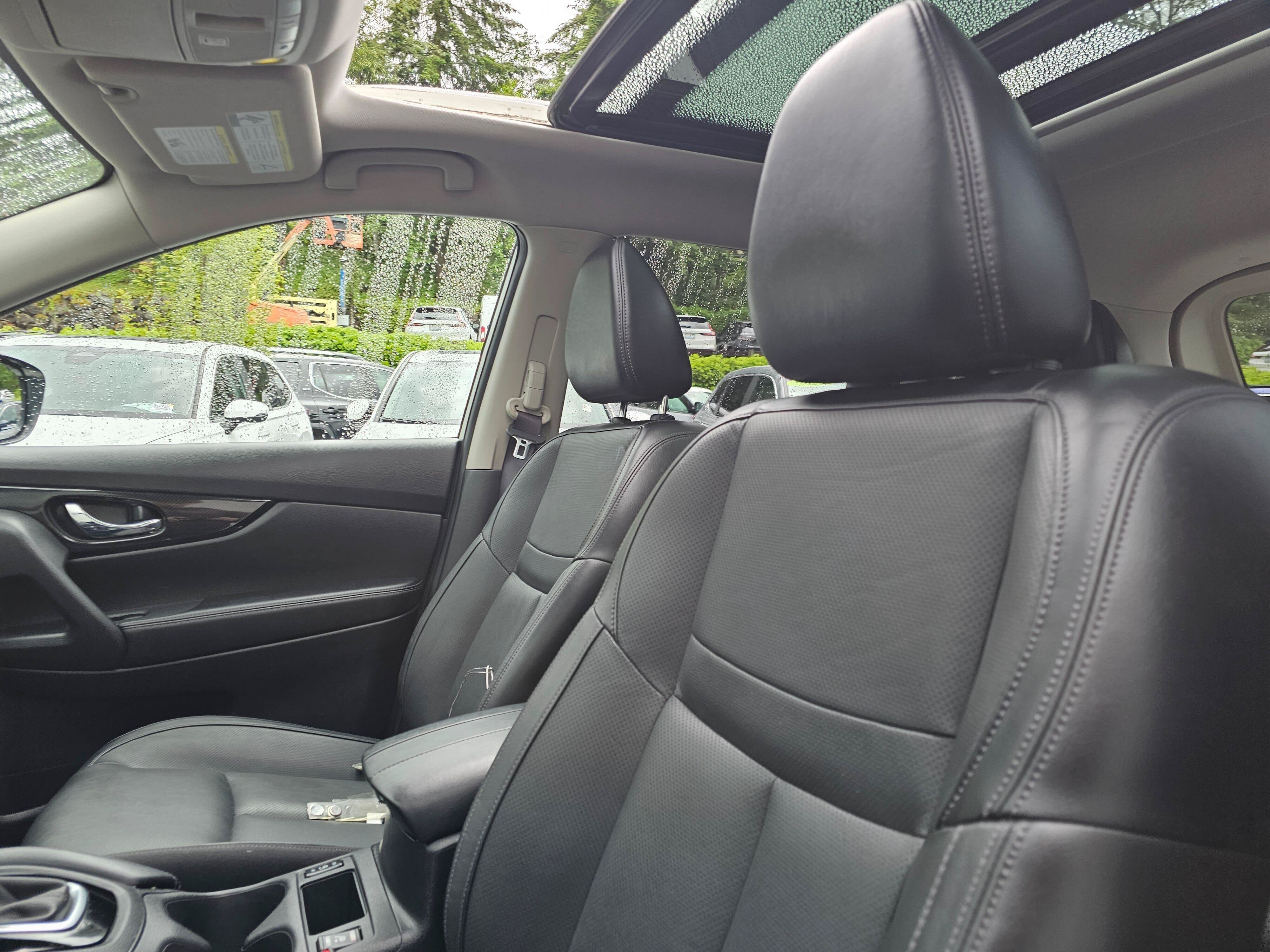 Used 2018 Nissan Rogue SL AWD/4WD image 22