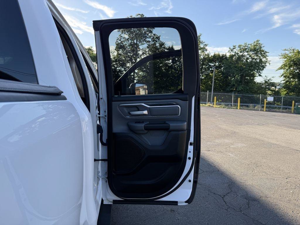 Used 2020 RAM 1500 Big Horn AWD/4WD image 22