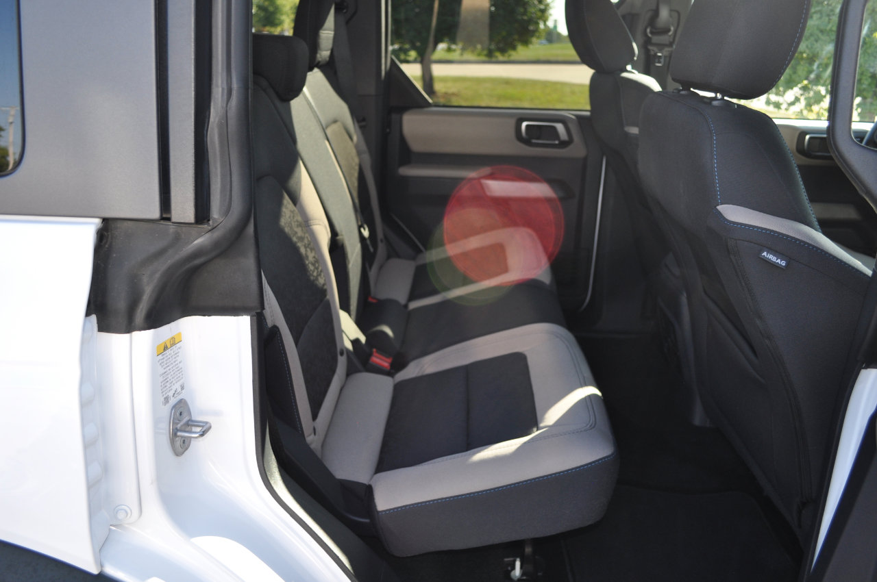 Used 2022 Ford Bronco Wildtrak AWD/4WD image 38