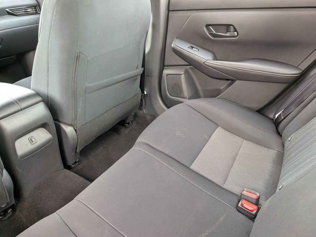 Certified 2025 Nissan Sentra SV FWD image 34